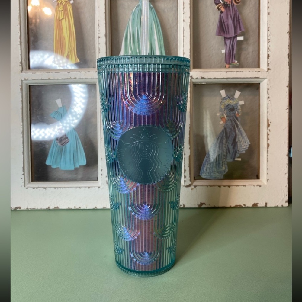Starbucks 2022 Spring Green Iridescent Venti Cold Cup